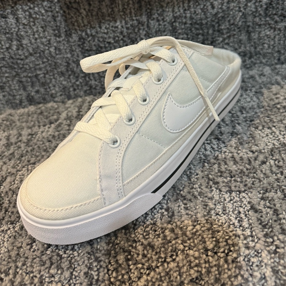 Nike Court Legacy Mule